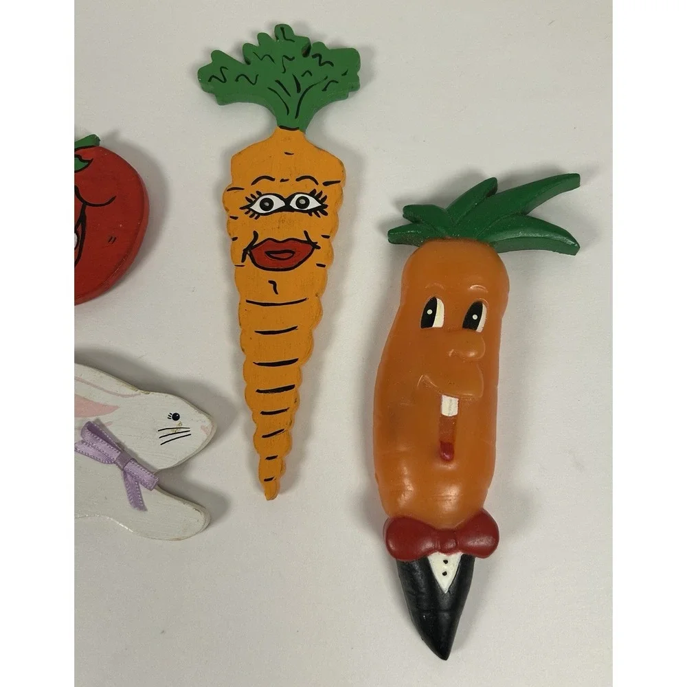 VTG Anthropomorphic Vegetable Face Refrigerator Magnets Lot of 5 Wood/Plastic